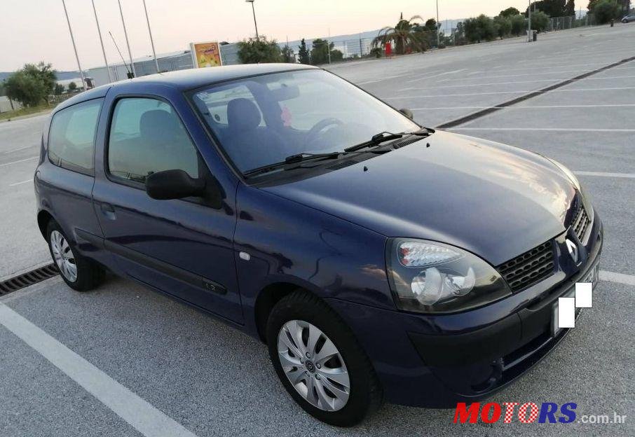 2004' Renault Clio 1,2 photo #1