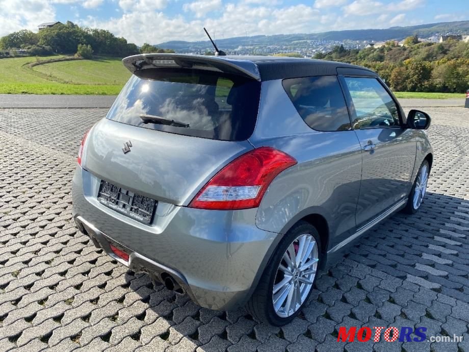 2016' Suzuki Swift 1,6 Sport photo #5