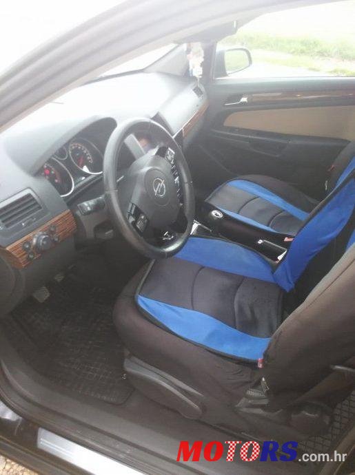 2007' Opel Astra 1,7 CDTI photo #2