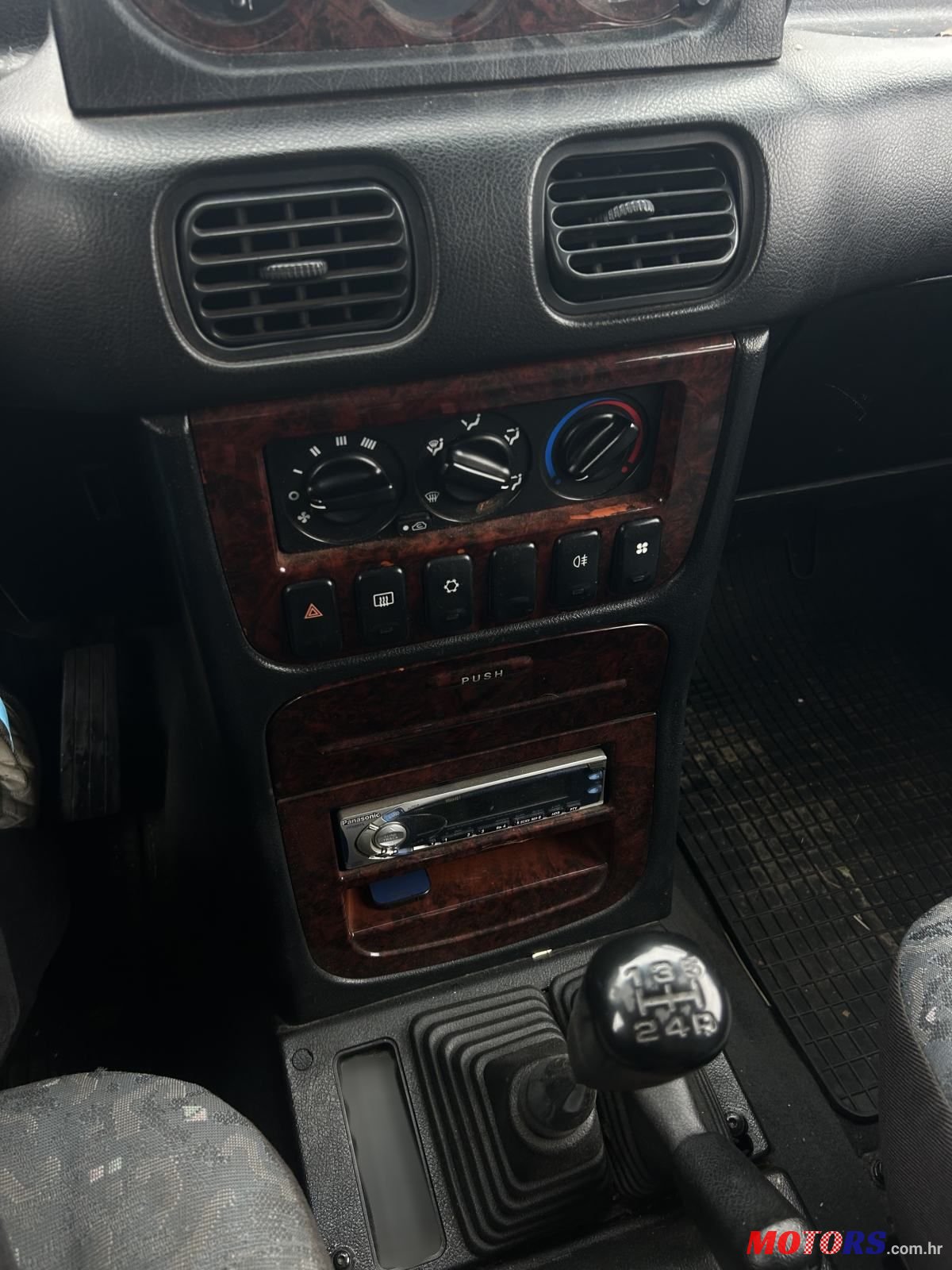 1998' Hyundai Galloper 2,5 Tdi photo #5