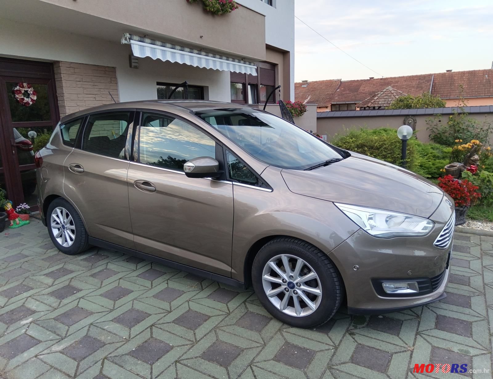 2018' Ford C-MAX 1,0 photo #4