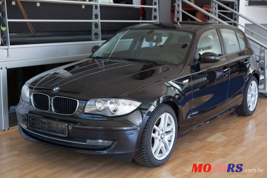 2009' BMW Serija 1 118D photo #1