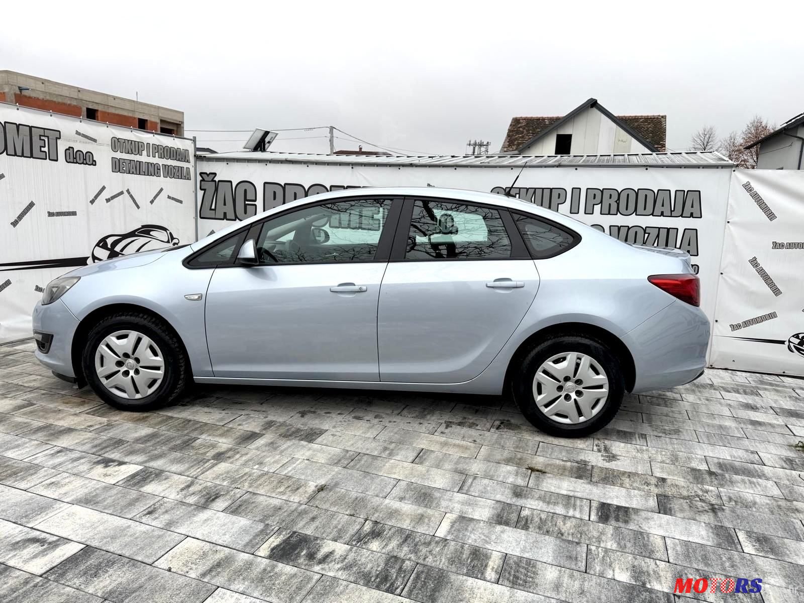 2014' Opel Astra Karavan photo #4