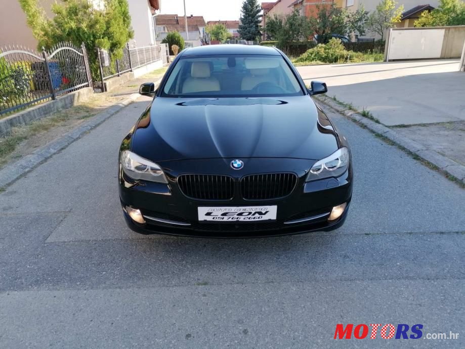 2011' BMW Serija 5 525D photo #3