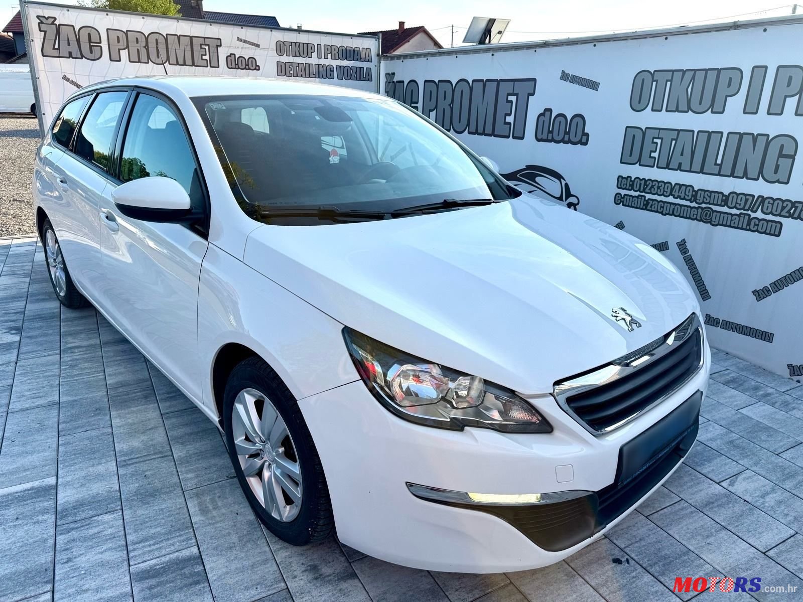 2014' Peugeot 308 Sw photo #2