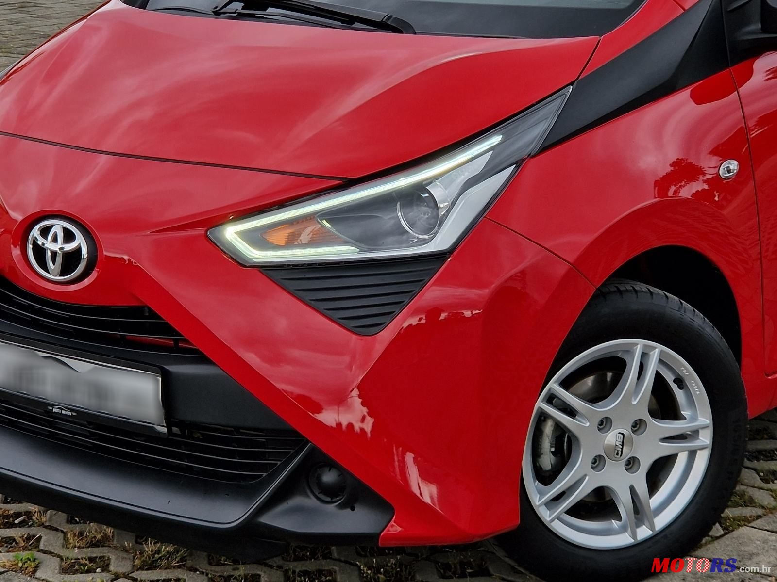 2020' Toyota Aygo 1,0 photo #2