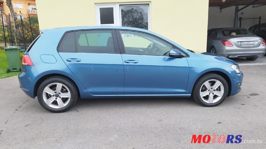 2013' Volkswagen Golf 7 1,6 Tdi Bmt photo #5