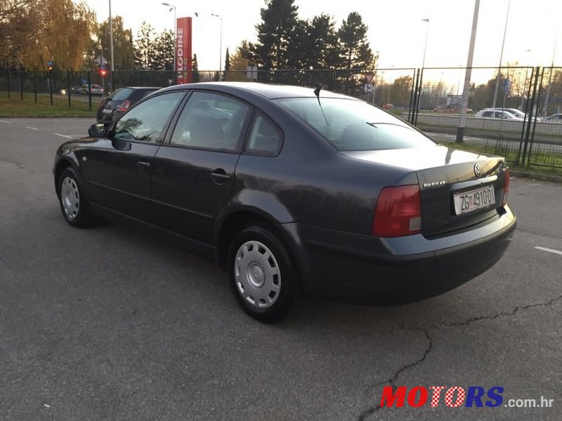 2000' Volkswagen Passat 1,9 Tdi photo #5