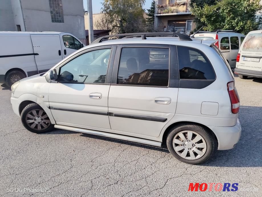 2010' Hyundai Matrix 1,6 Gls photo #1