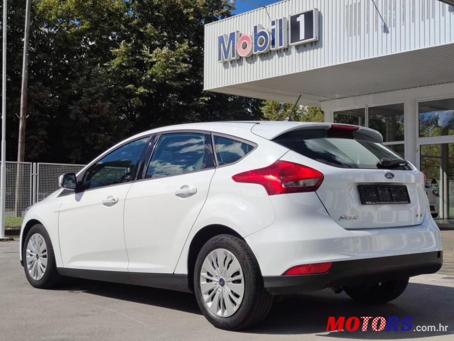 2017' Ford Focus 1,0 Gtdi photo #5