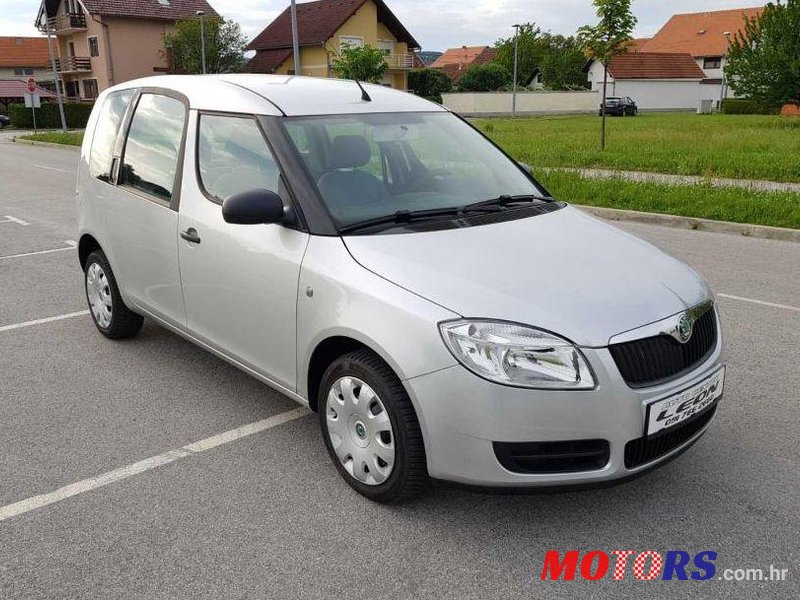 2007' Skoda Roomster 1,4 Tdi photo #2