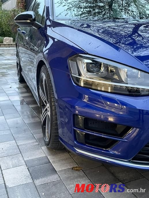 2016' Volkswagen Golf VII Golf R photo #5