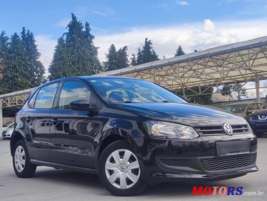 2013' Volkswagen Polo 1,6 Tdi photo #1
