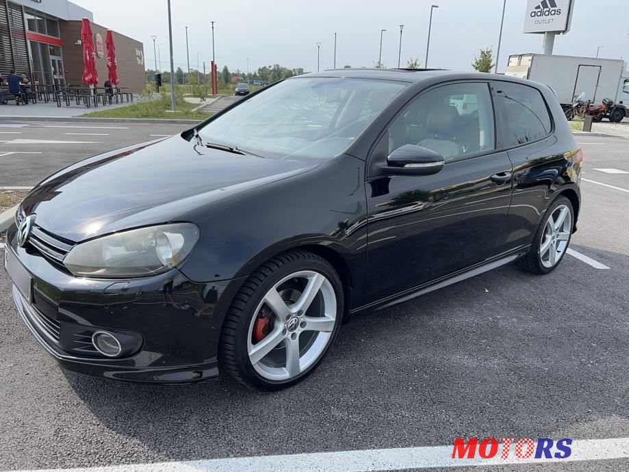 2011' Volkswagen Golf 6 1,6 Tdi photo #1