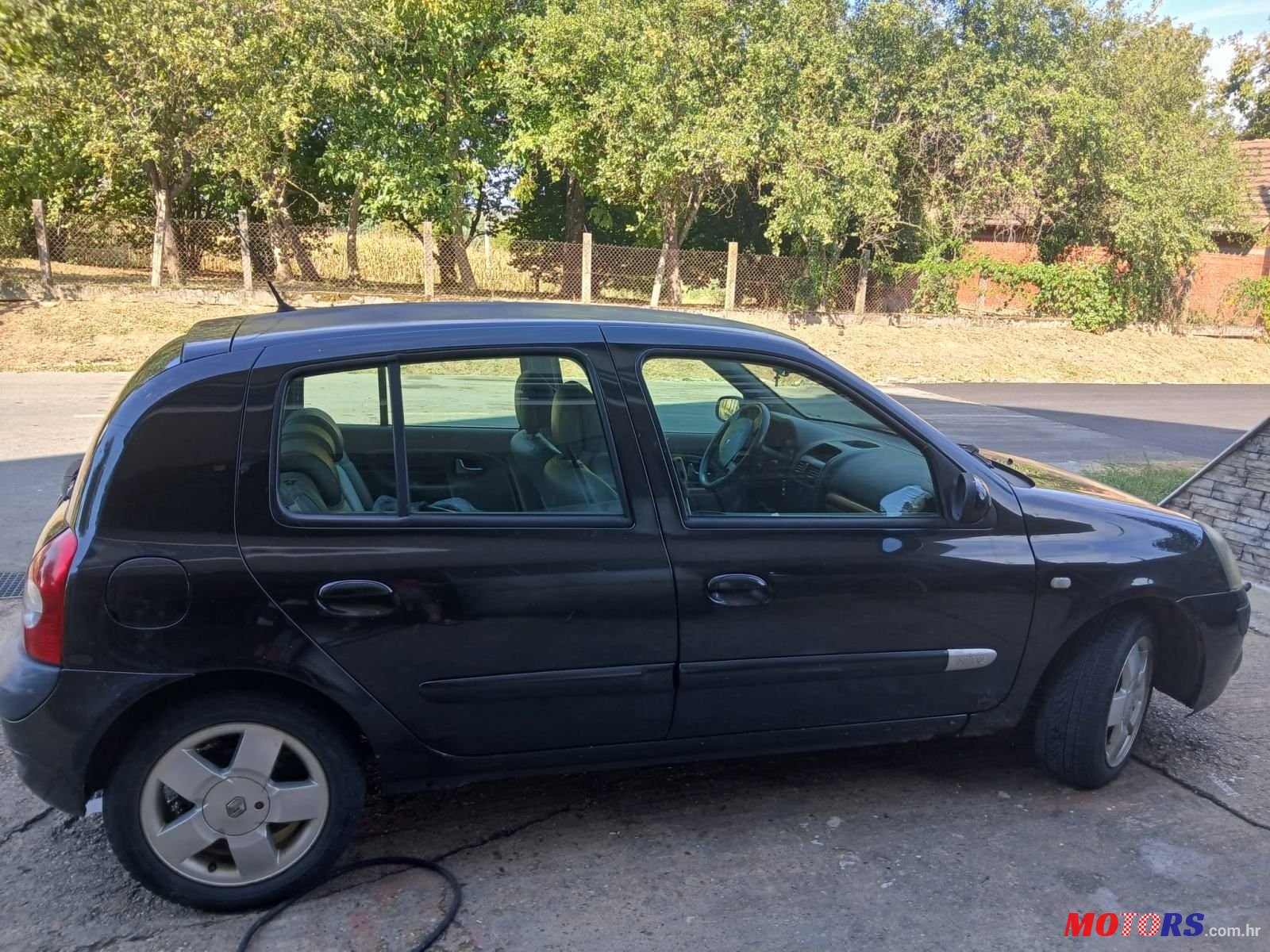 2004' Renault Clio 1,5 Dci photo #3