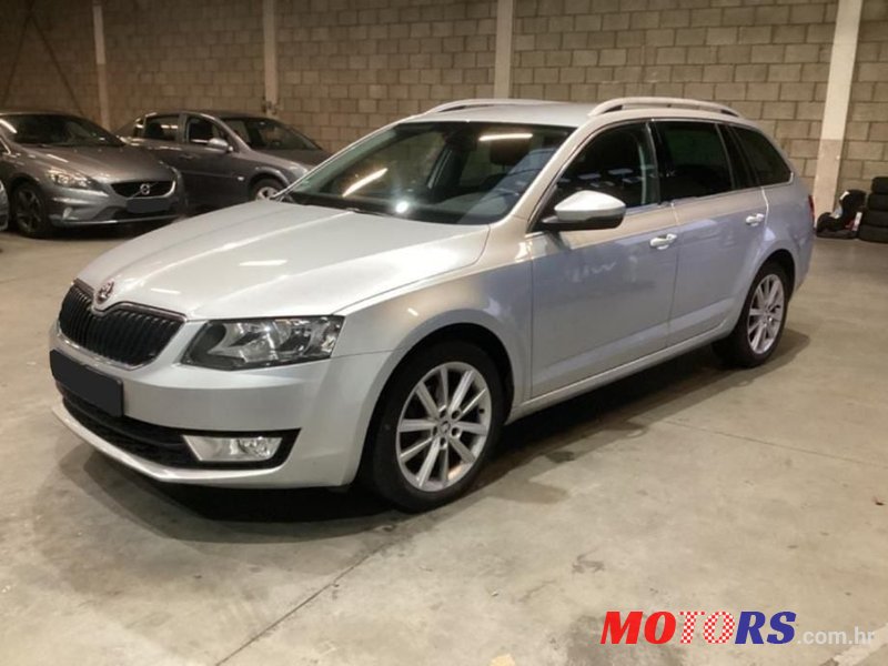 2017' Skoda Octavia Combi photo #2