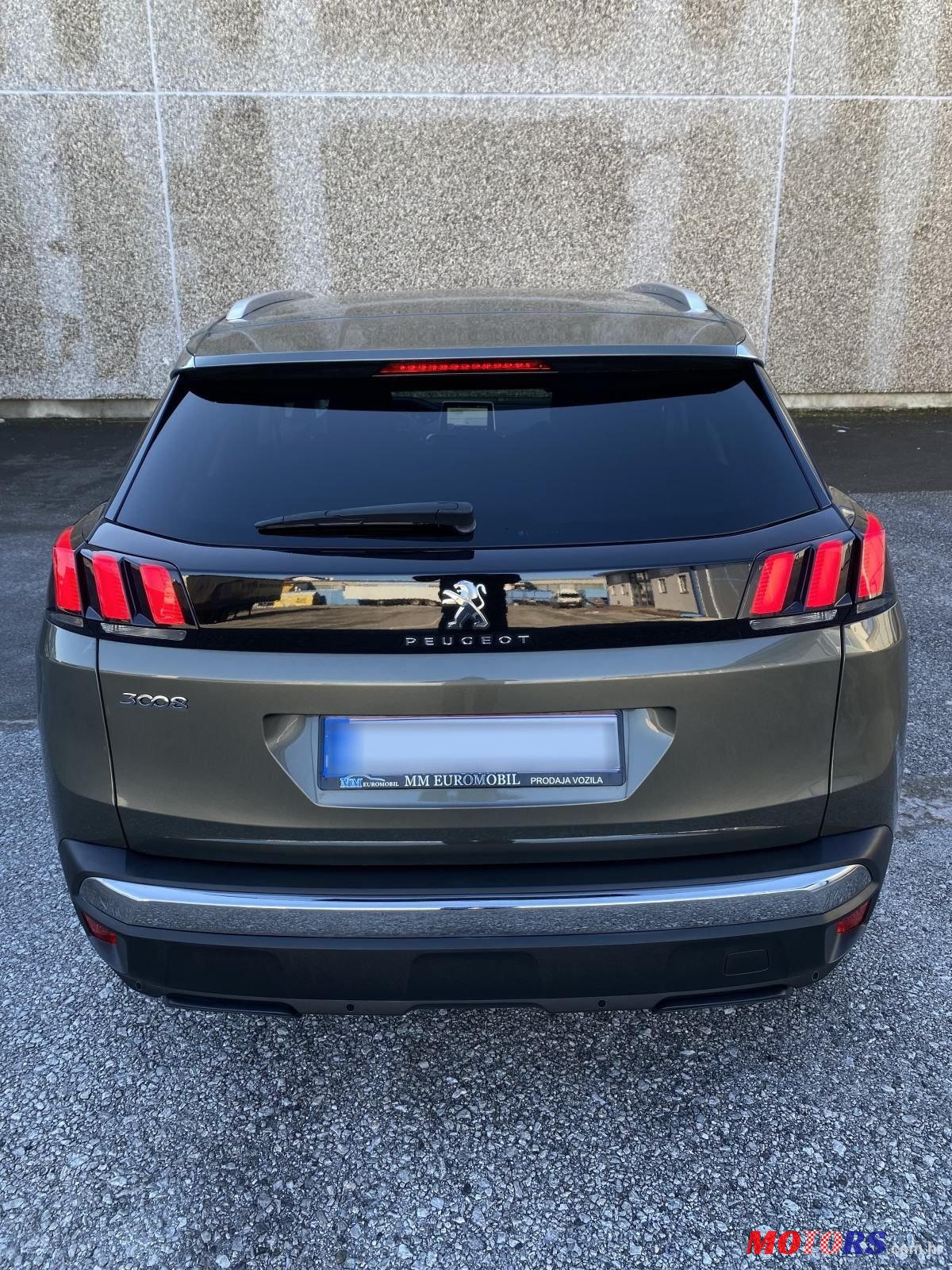 2020' Peugeot 3008 1,5 Bluehdi photo #5