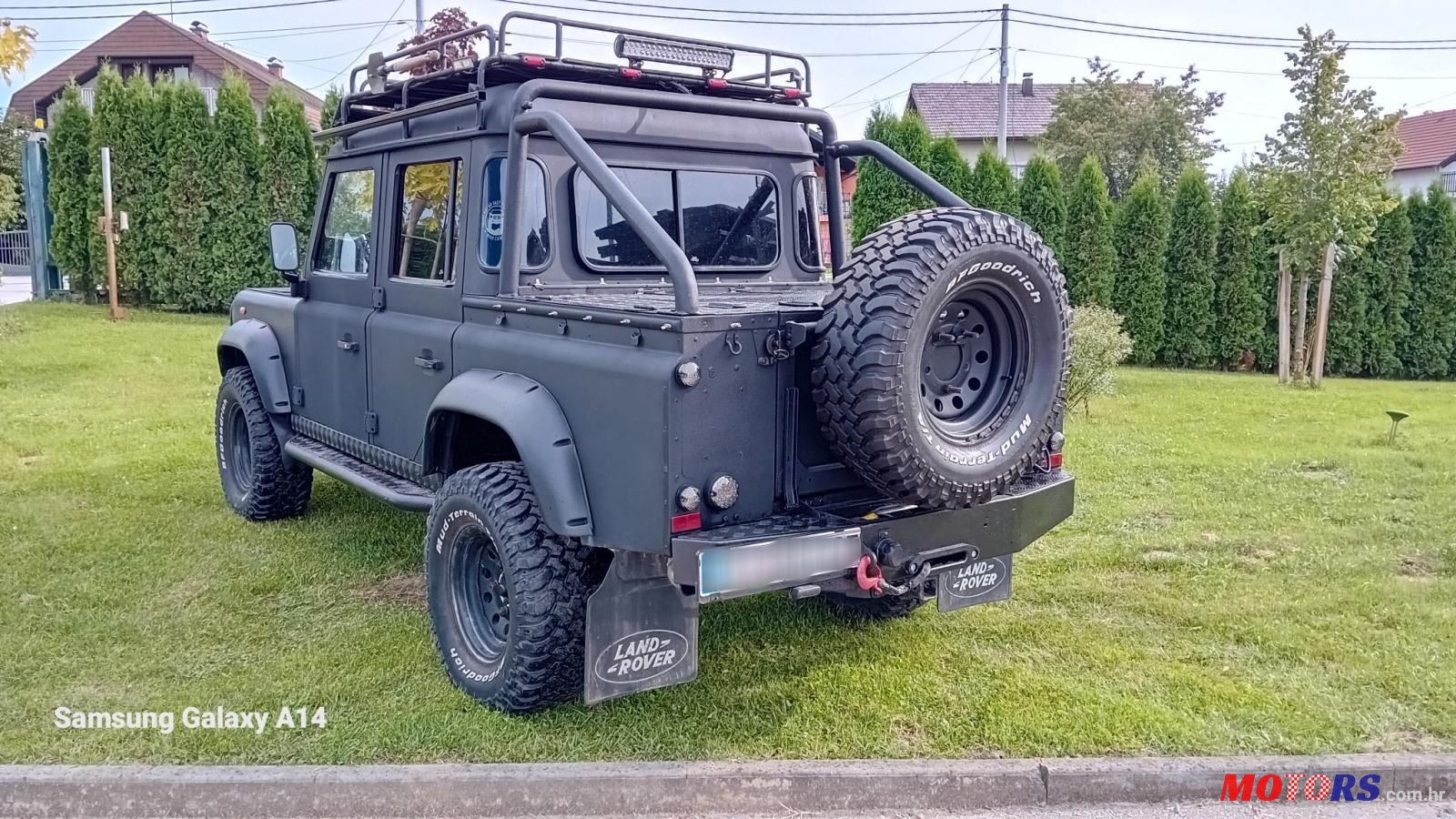 2008' Land Rover Defender 2,4 Td photo #5