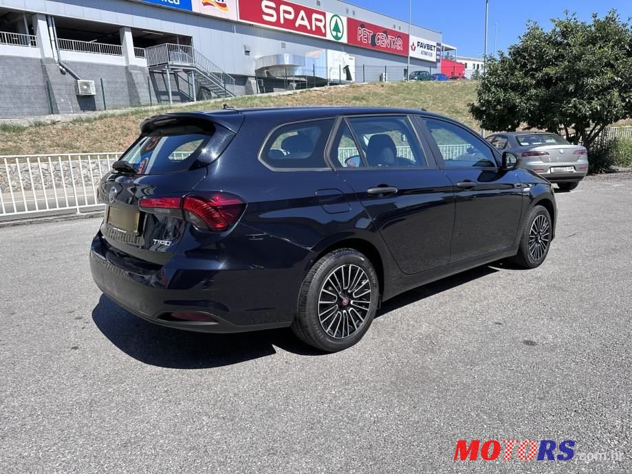 2021' Fiat Tipo 1,6 Multijet photo #6