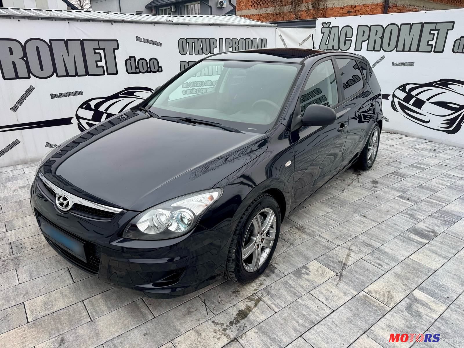 2010' Hyundai i30 1,6 Crdi photo #1