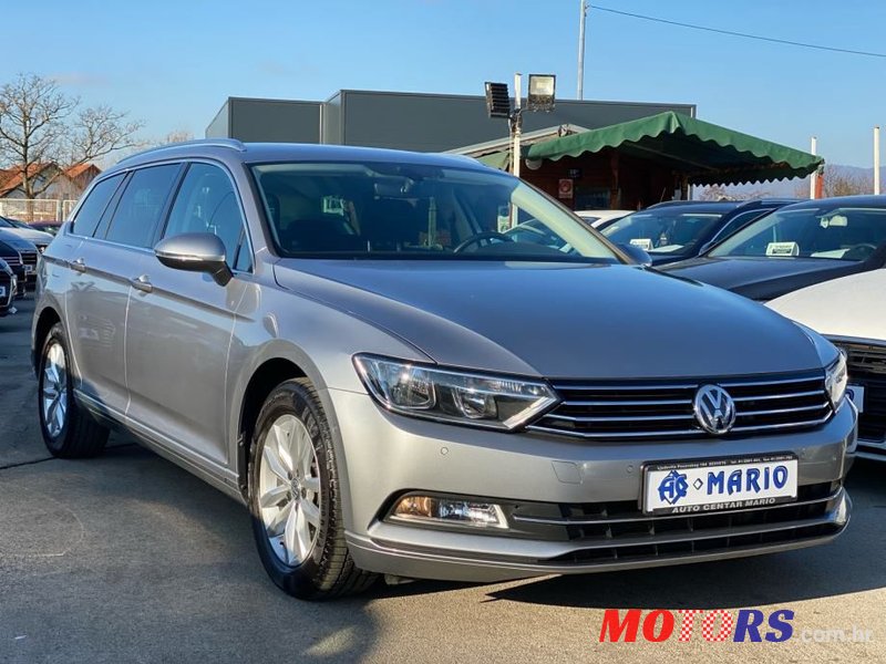 2018' Volkswagen Passat Variant photo #3