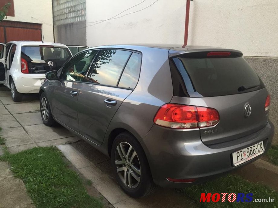 2011' Volkswagen Golf VI photo #2