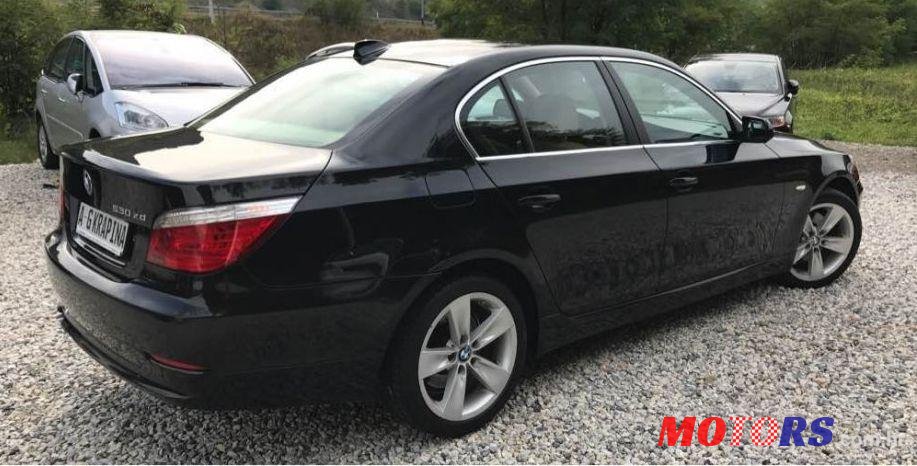 2008' BMW 530xd photo #2