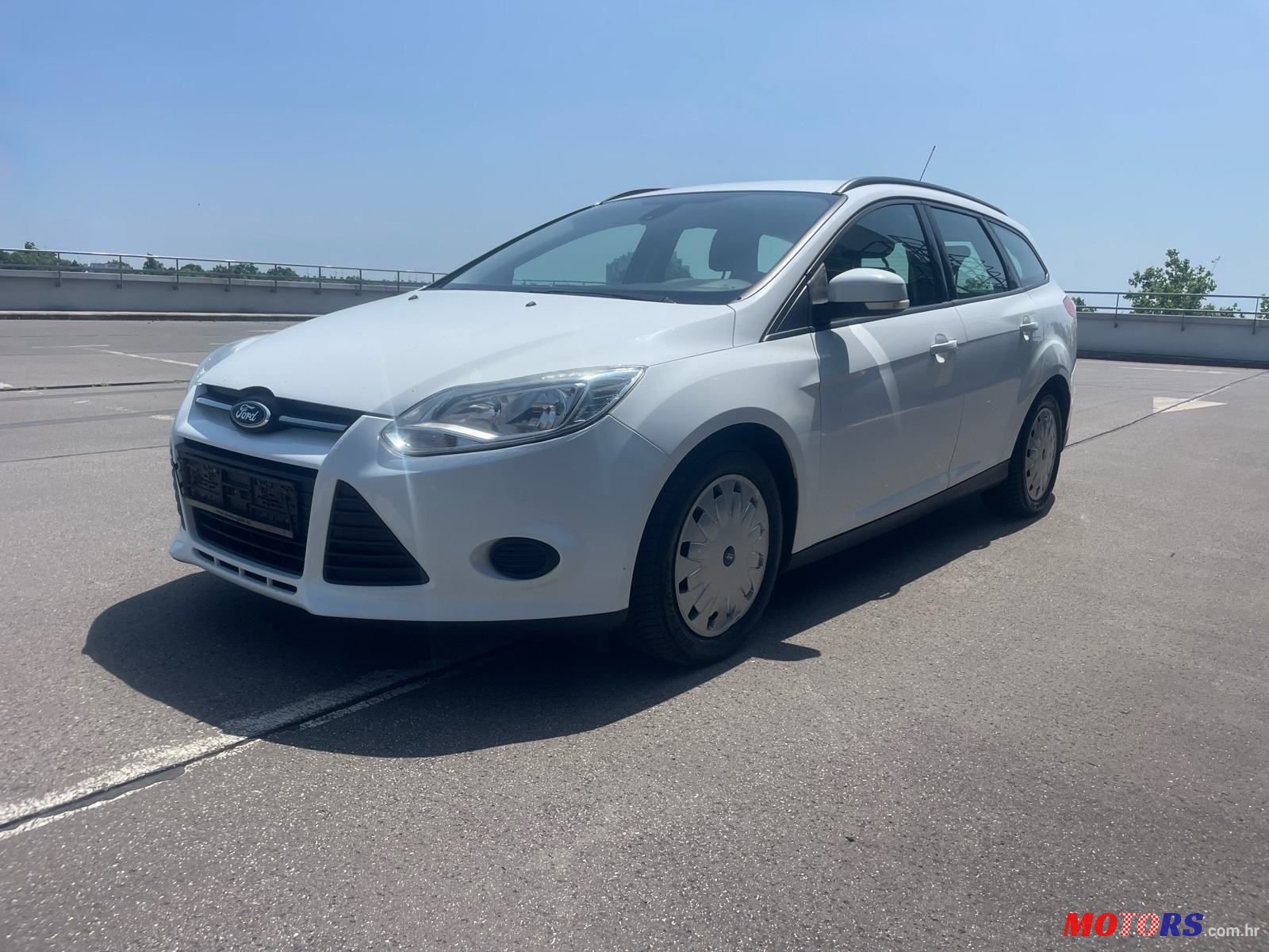 2014' Ford Focus Karavan photo #1