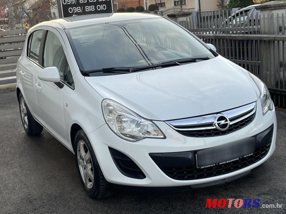 2011' Opel Corsa 1,2 photo #3