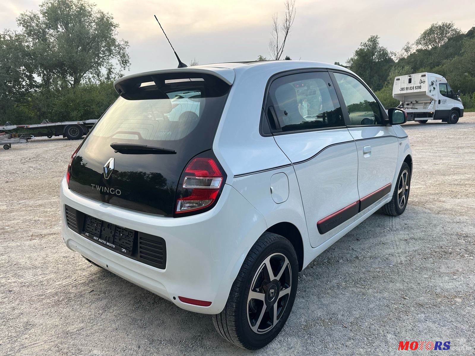 2016' Renault Twingo Tce  90 photo #6