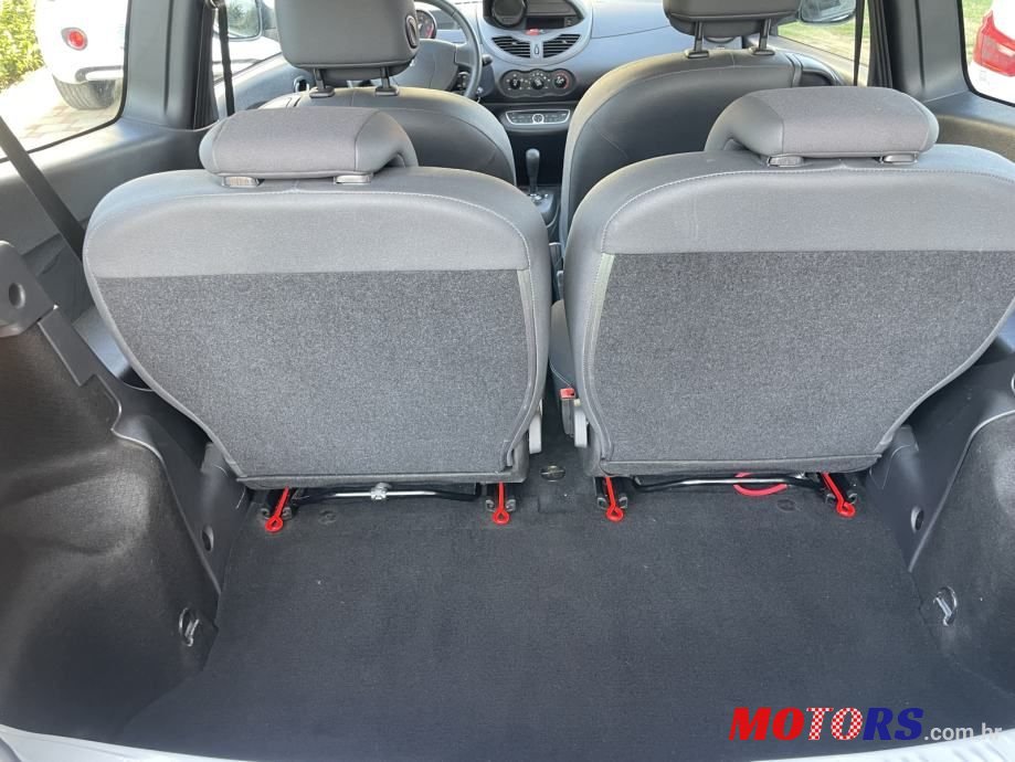 2010' Renault Twingo 1,2 16V photo #6
