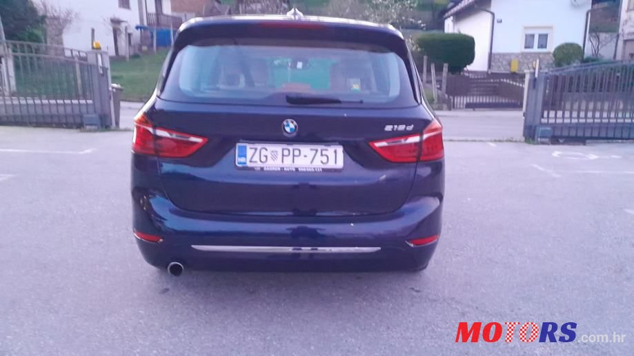 2016' BMW Serija 2 218D photo #4