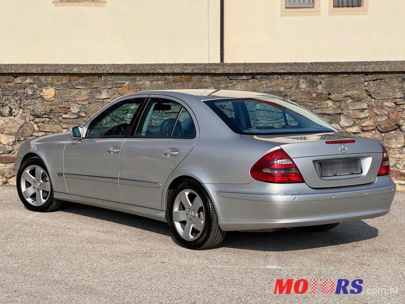2005' Mercedes-Benz E-Klasa 320 Cdi Avantgarde photo #5