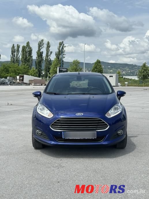 2014' Ford Fiesta 1,6 photo #2