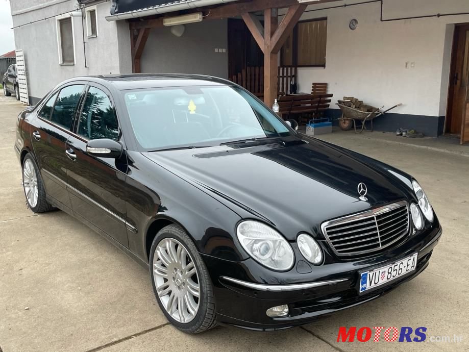 2002' Mercedes-Benz E-Klasa 270 Cdi photo #2