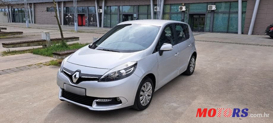 2013' Renault Scenic 1,5 Dci photo #1