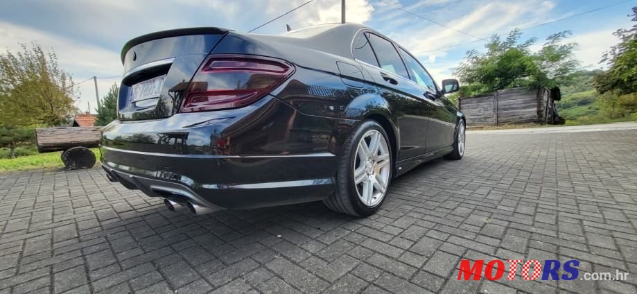 2008' Mercedes-Benz C-Klasa 350 photo #6