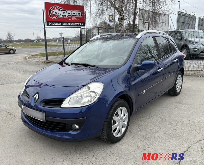 2008' Renault Clio 1,5 Dci photo #1