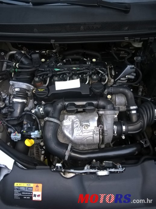 2008' Ford Focus photo #3