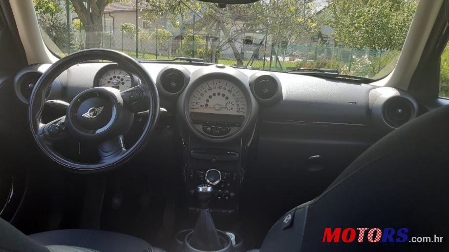 2012' MINI Countryman 1.6 Diesel photo #6