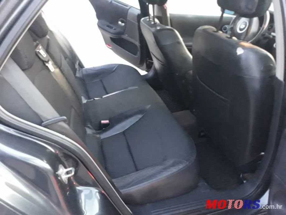 2006' Renault Laguna 2,0 Dci photo #6