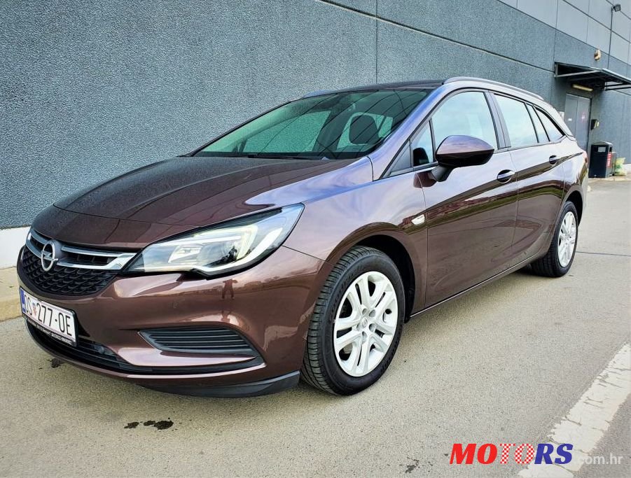 2016' Opel Astra Karavan 1.6 Cdti photo #1