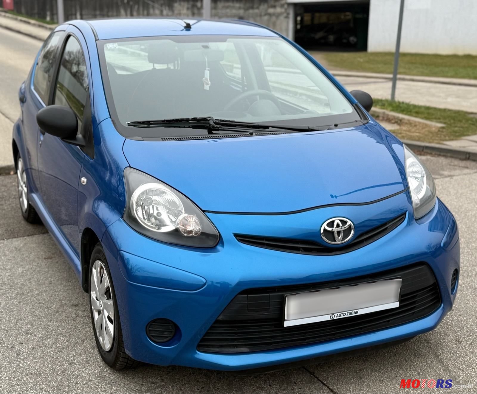 2013' Toyota Aygo 1,0 Vvt-I photo #2