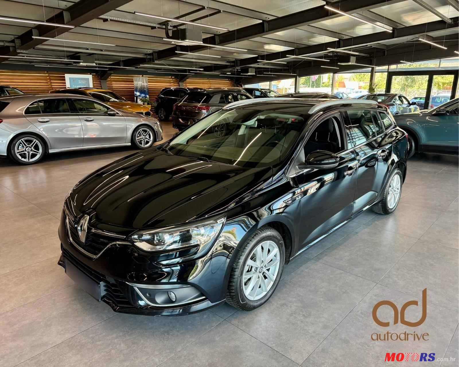 2018' Renault Megane Grandtour Dci 110 photo #1