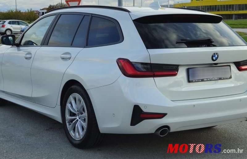 2021' BMW Serija 3 318D Touring photo #5