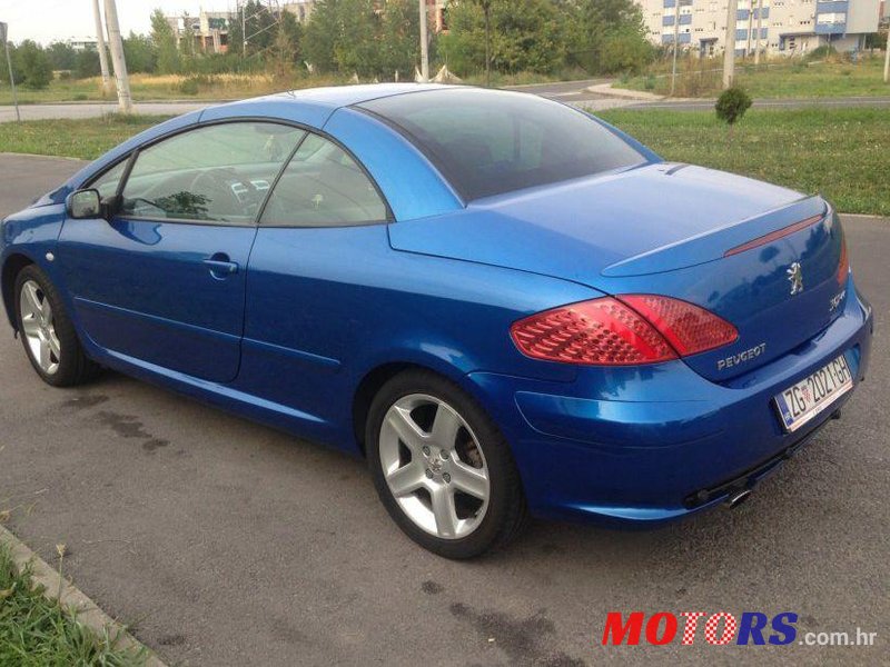 2004' Peugeot 307 Cc Cc 2,0 16V photo #2