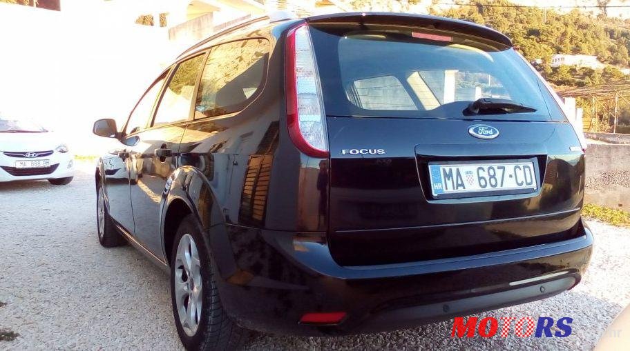 2010' Ford Focus Karavan 1,6 photo #2