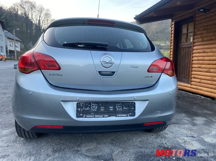 2017' Opel Astra 1,7 Cdti photo #3