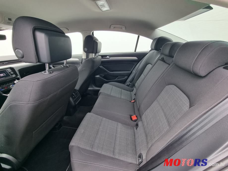 2020' Volkswagen Passat 1,5 Tsi photo #6