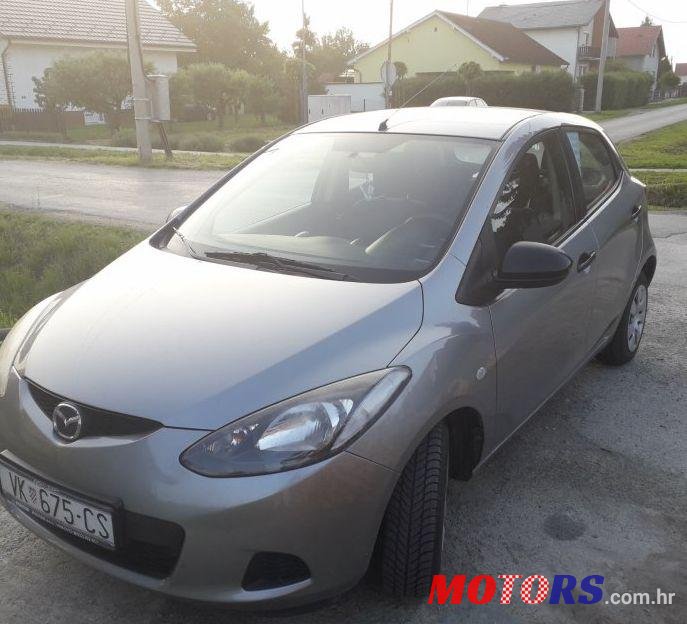 2010' Mazda 2 1,3 I Ce photo #1